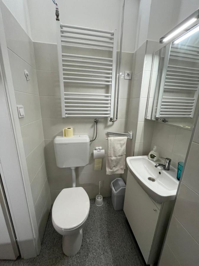 Апартаменти Garibaldik Apartman Будапешт Екстер'єр фото